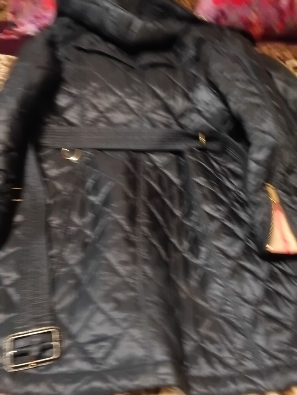 Burberry Navy Quilted Belted Puffer Coat with Gold Hardware - Picture 8 of 9